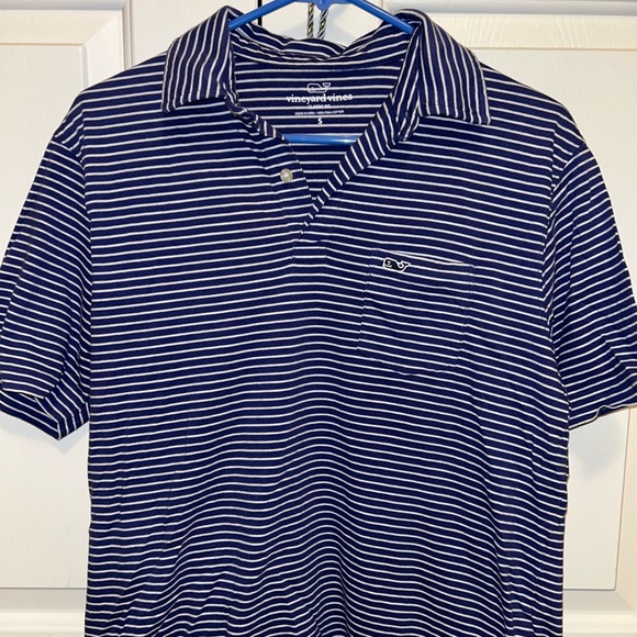 Vineyard Vines Shirt - Picture 2 of 2